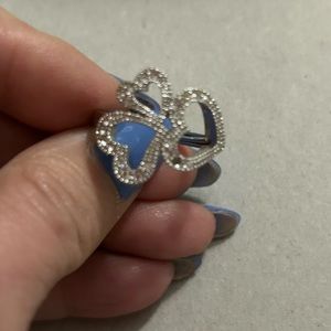 Women’s vintage Avon ring